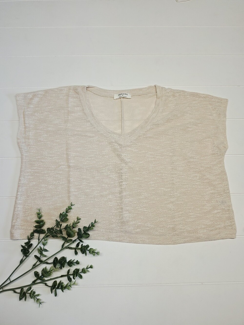 Zenana V-Neck Short Sleeve Knit Top - Cream Oversized Small - Picture 2 of 3